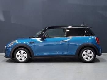 Used Mini Cooper Classic 136 HP (100 kW) 2022 Blue Hatchback