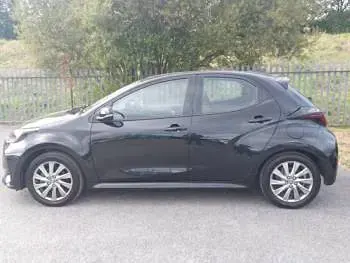 Used Toyota Yaris 116 HP (85 kW) 2022 Black Hatchback
