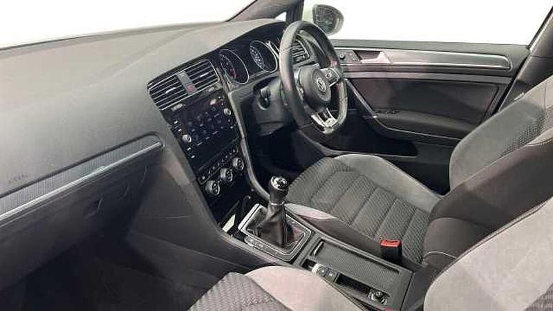 Used VW Golf VII 150 HP (110 kW) 2019