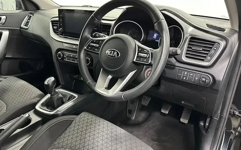 Used Kia XCeed 120 HP (88 kW) 2020 Black SUV