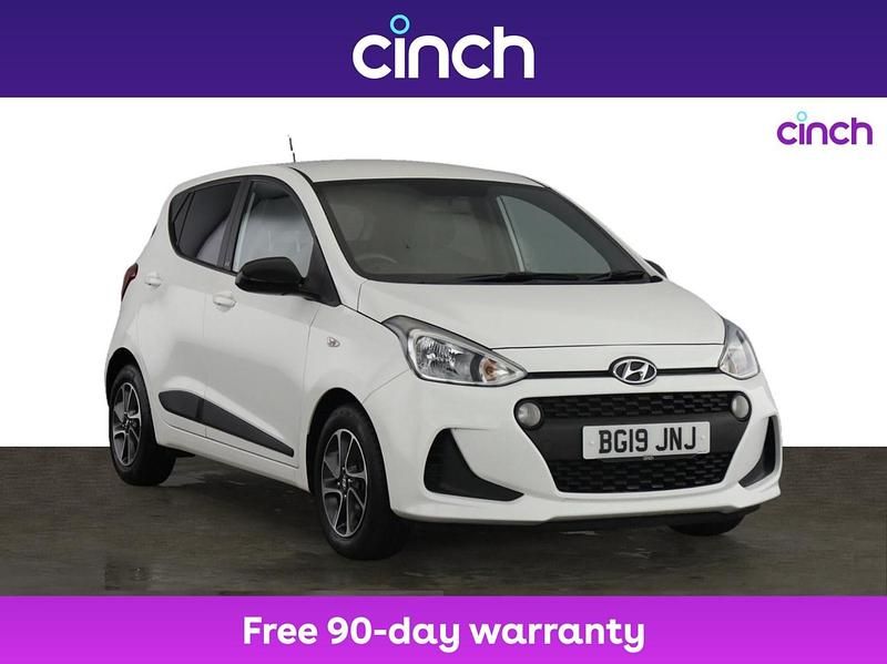 White Used 2019 Hyundai i10 GO! Hatchback | £9,649 (Fair price) - Image 1/3