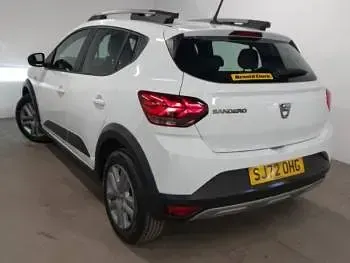 Used Dacia Sandero Comfort 91 HP (66 kW) 2022 White Hatchback