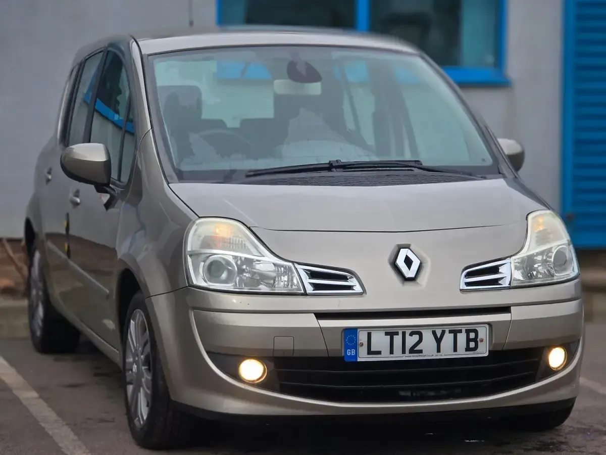 Used Renault Grand Modus Dynamique 2012 Beige MPV