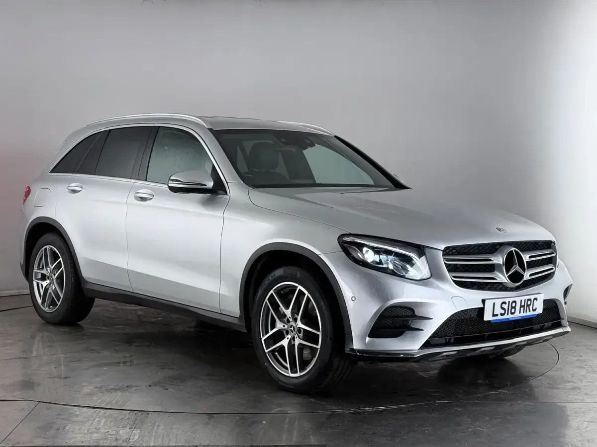 Begagnad Mercedes GLC220 AMG line 2018 Silver SUV