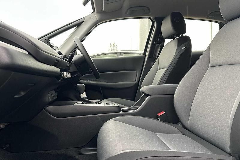 Used Honda Jazz Hybrid 109 HP (80 kW) 2023 Blue Hatchback