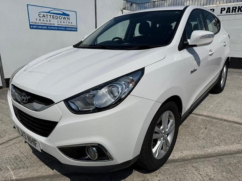 White Used 2013 Hyundai ix35 Style SUV | £4,495 (A bit pricey) - Image 1/4