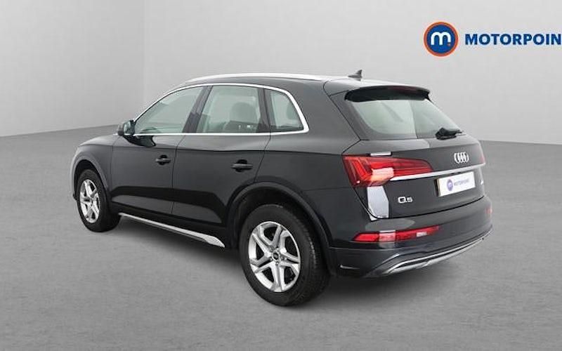 Usado Audi Q5 Sport 204 HP (150 kW) 2024 SUV