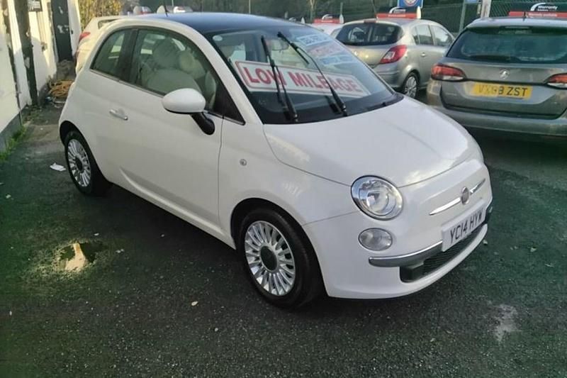 White Used 2014 Fiat 500 Lounge Hatchback | £4,695 (Fair price) - Image 1/1