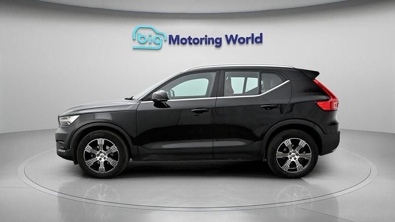 Used Volvo XC40 Inscription 150 HP (110 kW) 2019 Black SUV