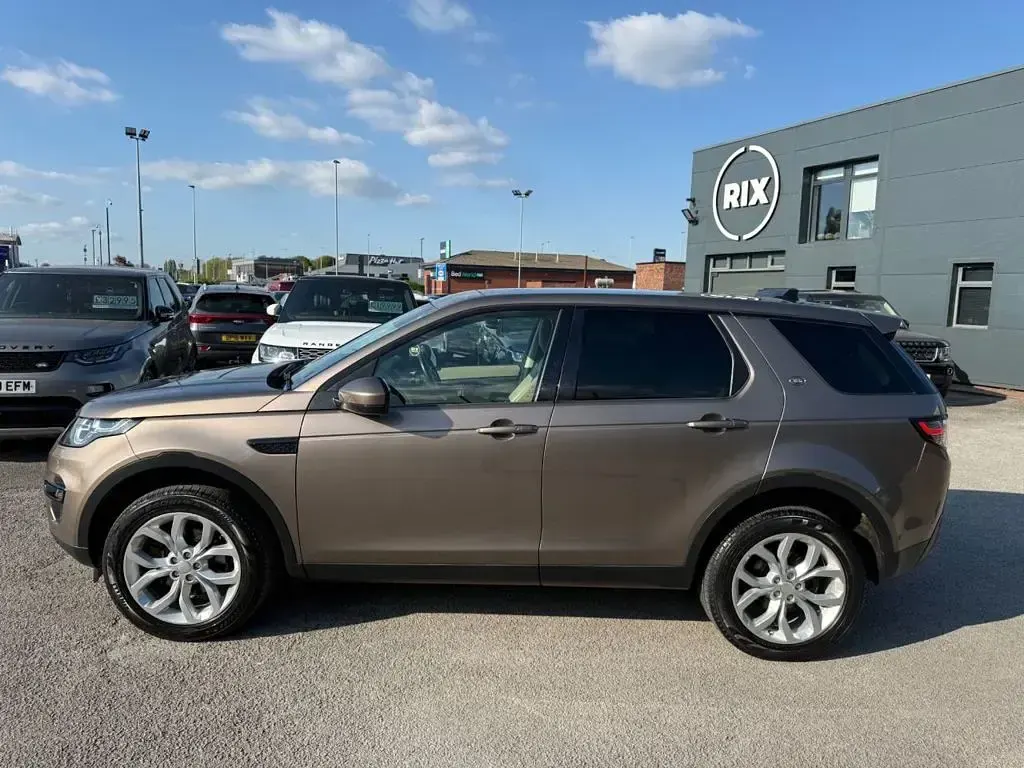 Used Land Rover Discovery Sport HSE 190 HP (139 kW) 2015 Brown SUV