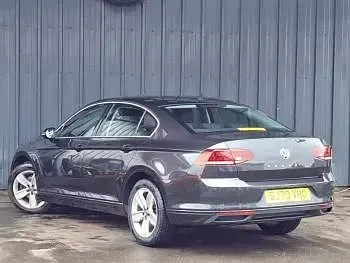 Used VW Passat SE 150 HP (110 kW) 2020 Grey Sedan