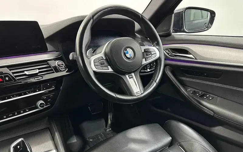 Used BMW 520 M Sport 190 HP (139 kW) 2018 Black Sedan