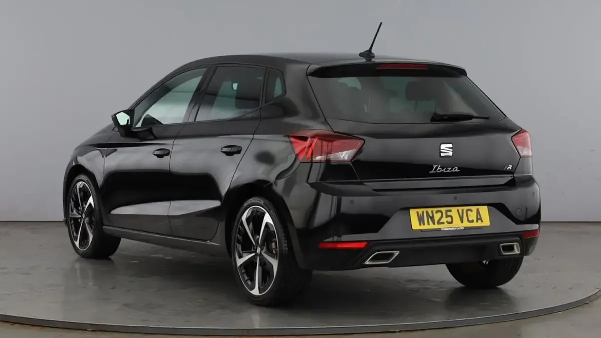 Used Seat Ibiza FR Sport 113 HP (83 kW) 2025 Black Hatchback