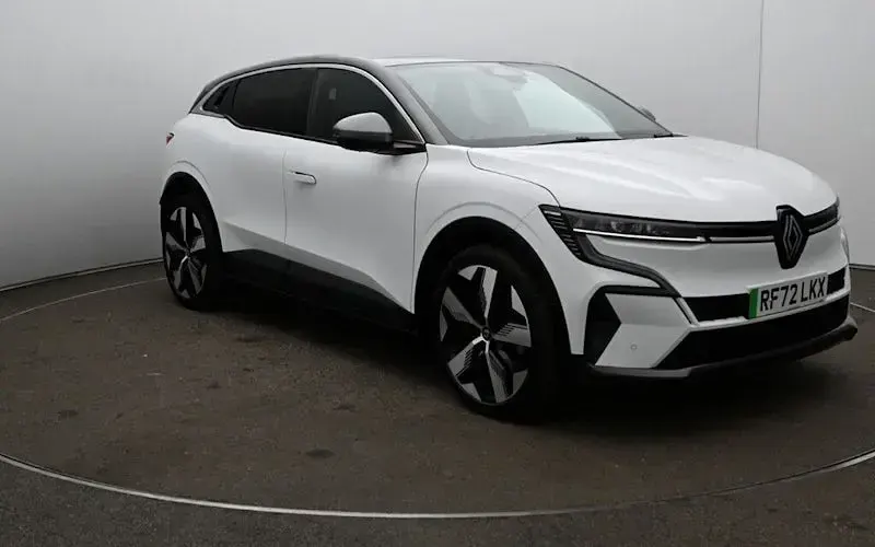 Usado Renault Megane E-Tech Techno 160 kW (218 HP) 2022 Citadino