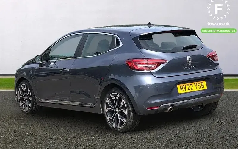 Used Renault Clio SE 90 HP (66 kW) 2022 Grey Hatchback