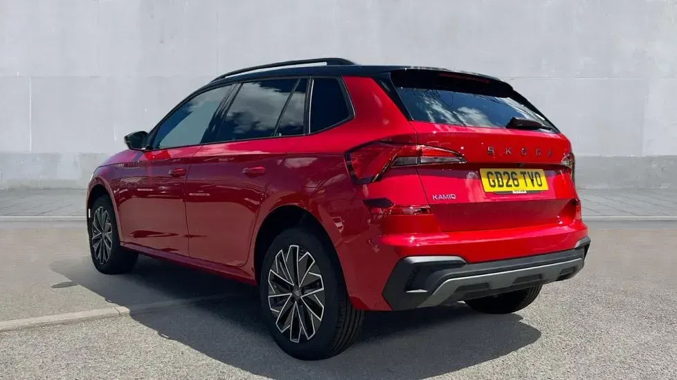 New Skoda Kamiq Design Edition 116 HP (85 kW) 2026 Velvet red metallic black magic pearl effect SUV