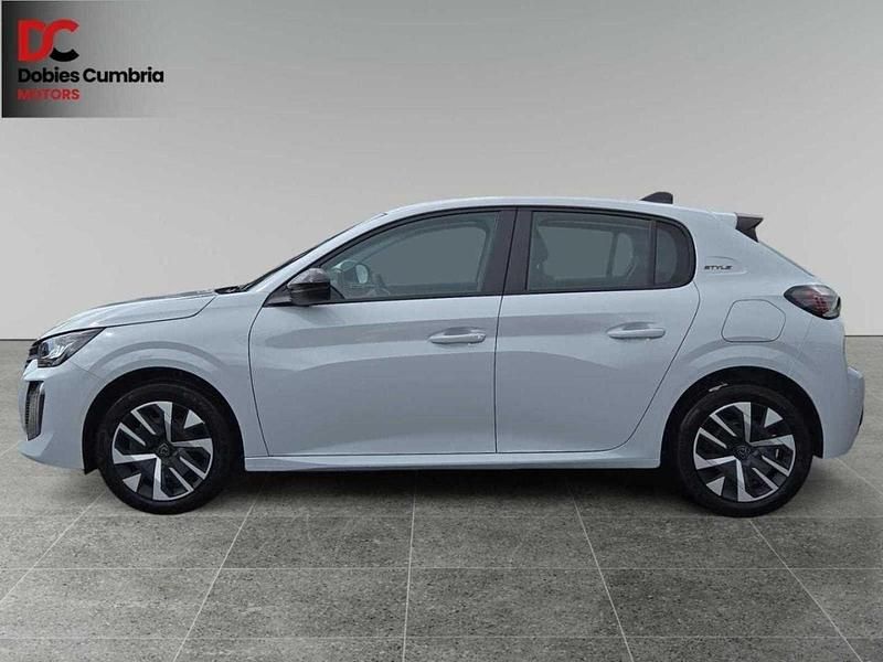 Used Peugeot 208 Style 99 HP (72 kW) 2025 White Hatchback
