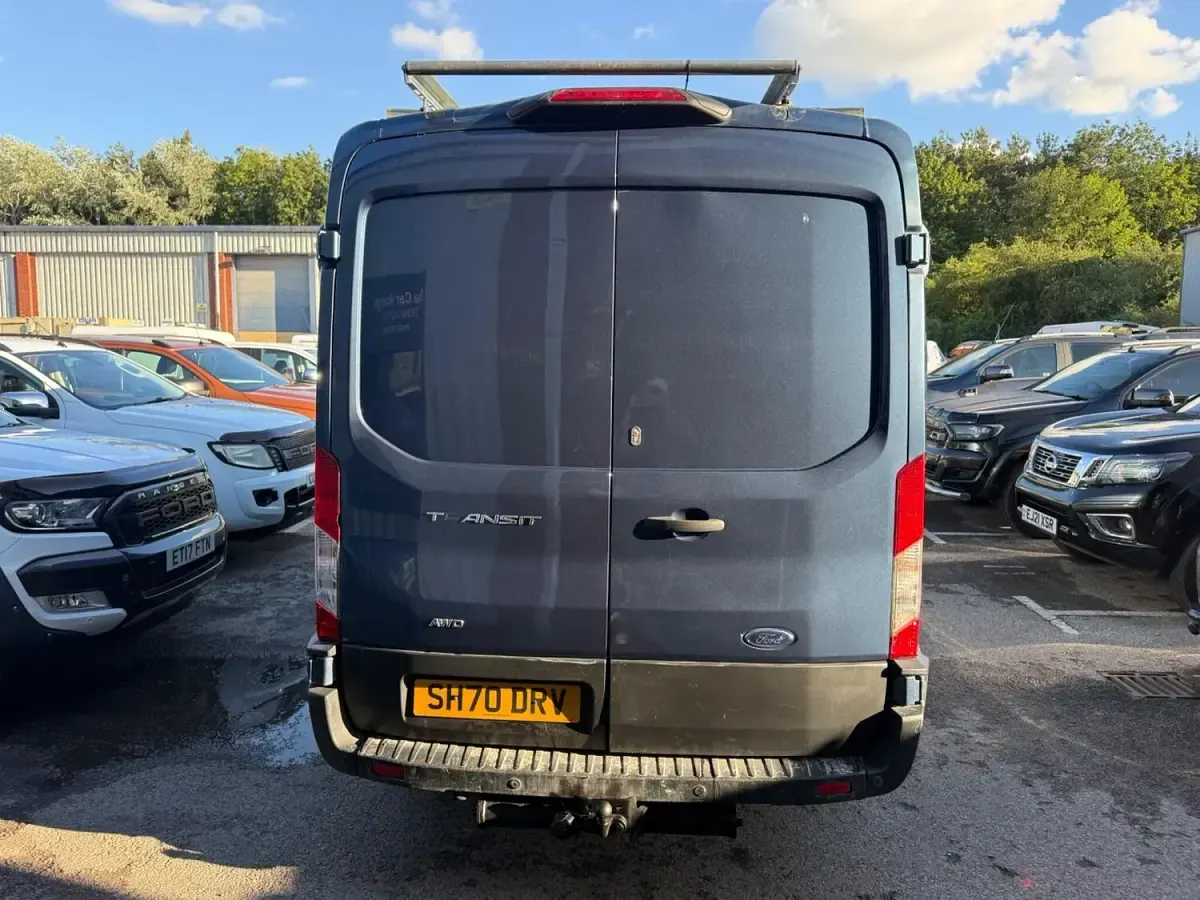 Used Ford Transit S 170 HP (125 kW) 2020 Blue Van