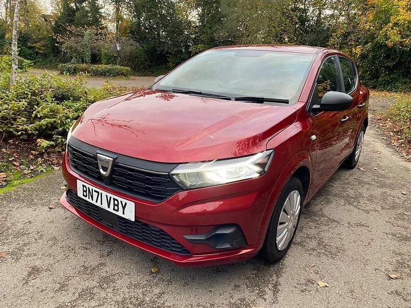 Red Used 2021 Dacia Sandero Essentiel Hatchback | £6,895 (Super price) - Image 1/4