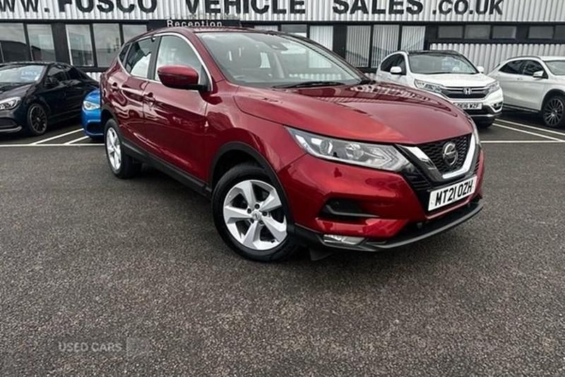 Used Nissan Qashqai Acenta Premium 2021 Red SUV