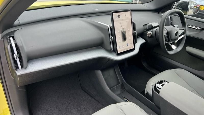 Used Volvo EX30 Plus 200 kW (272 HP) 2024 Metallic  moss yellow  SUV