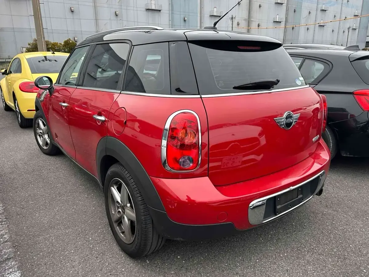 Used Mini Cooper 122 HP (89 kW) 2013 Red Hatchback