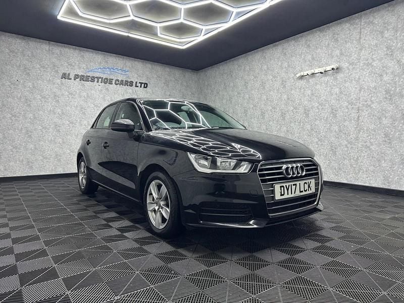 Used Audi A1 Sportback Comfort 2017 Black Hatchback