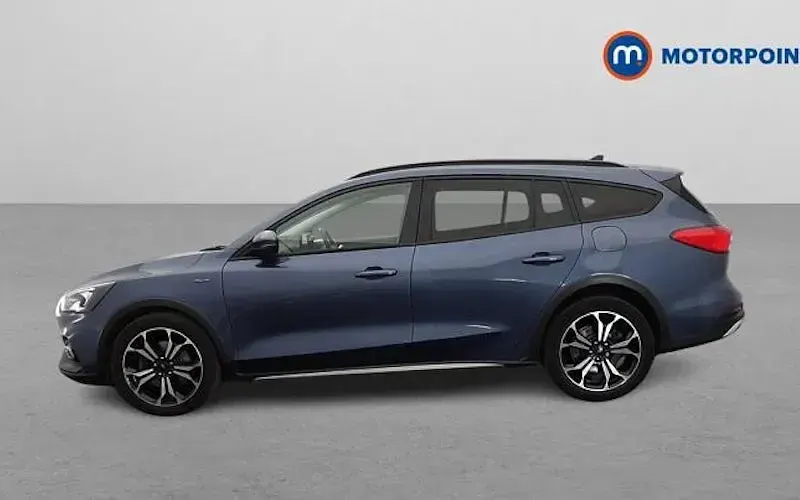 Used Ford Focus Active X 150 HP (110 kW) 2020 Blue Estate