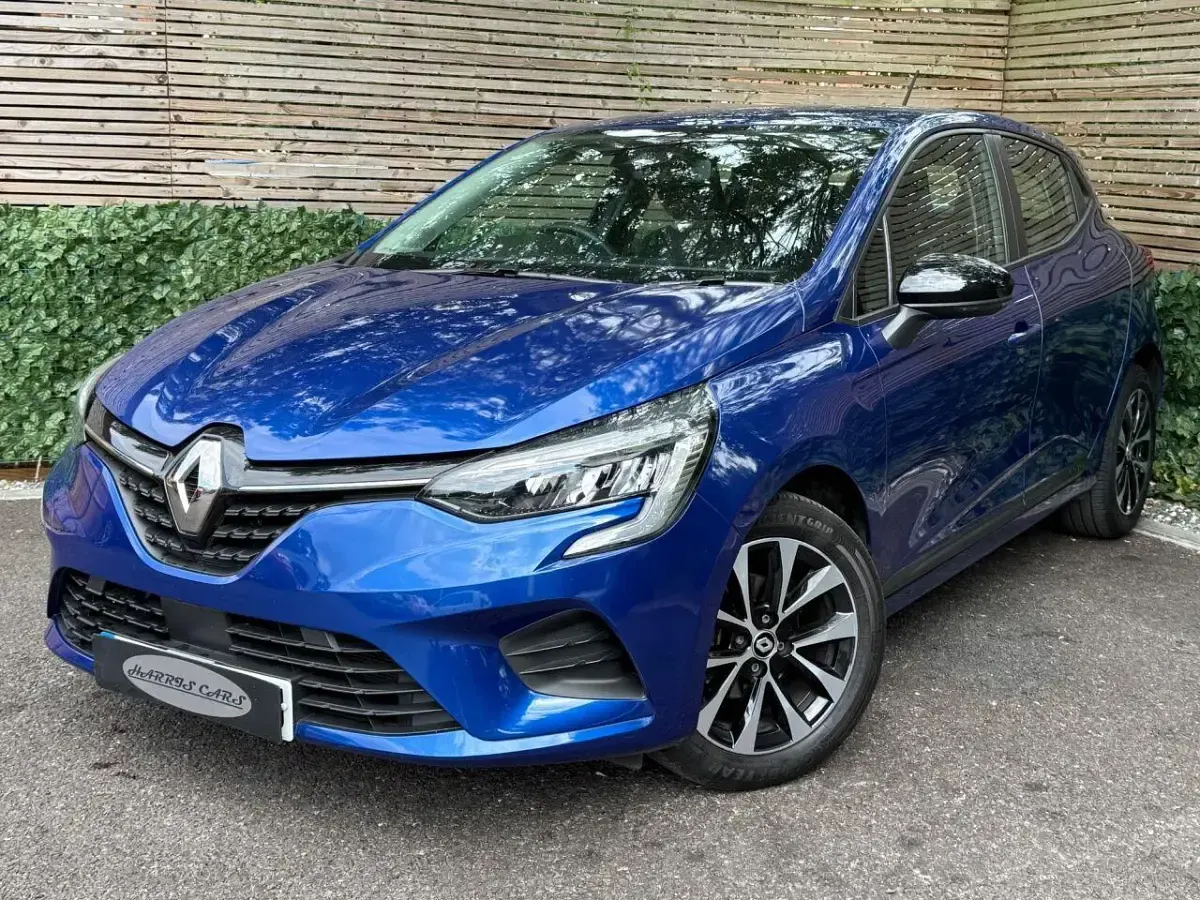 Used Renault Clio Evolution 90 HP (66 kW) 2022 Blue Hatchback