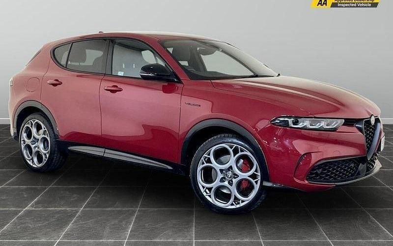 Used 2025 Alfa Romeo Tonale Veloce SUV | £20,995 (Super price) - Image 1/2