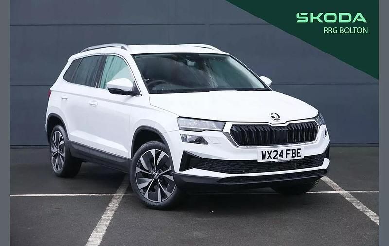 White Used 2024 Skoda Karoq SE L SUV | £24,995 (Expensive) - Image 1/4