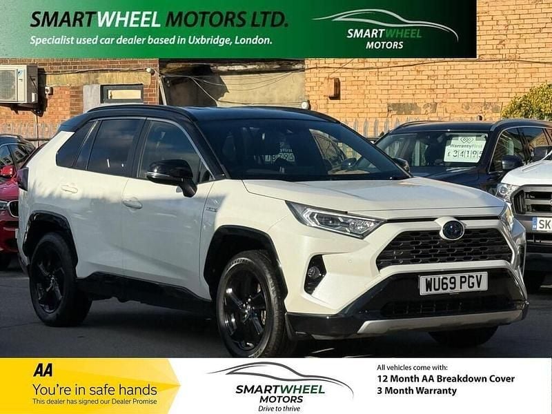 White Used 2019 Toyota RAV4 Estate | £17,840 (Fair price) - Image 1/4