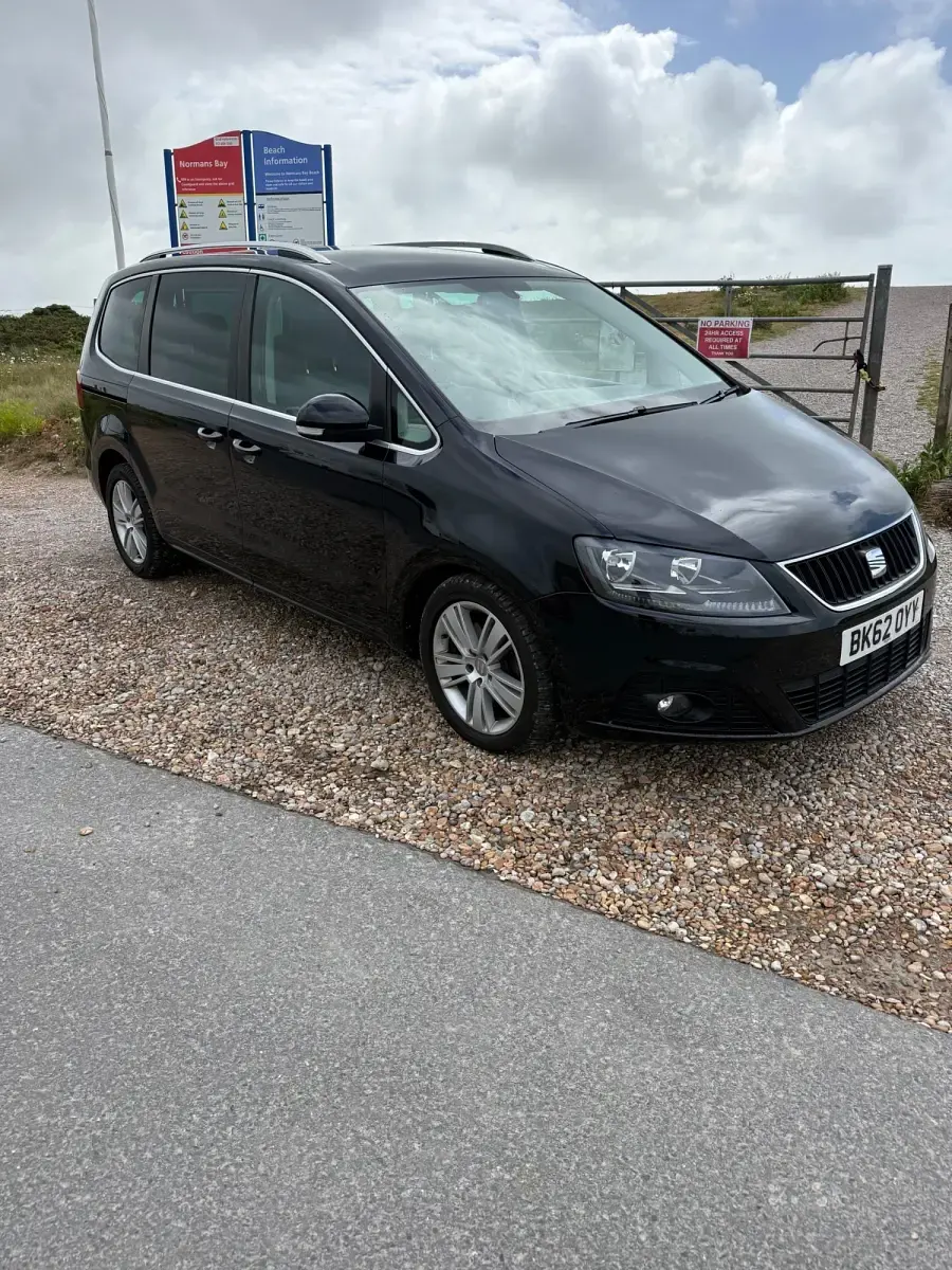 Usado Seat Alhambra Ecomotive 140 HP (102 kW) 2012 Preto Monovolume