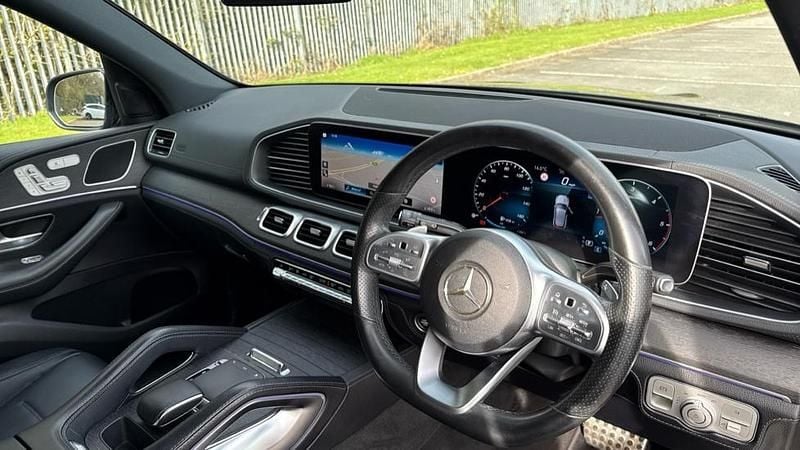 Used Mercedes GLE300 AMG Line Premium 245 HP (180 kW) 2020 Black SUV