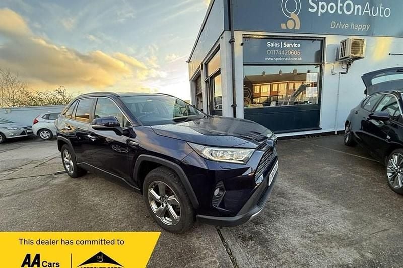 Used 2019 Toyota RAV4 Hybrid SUV | £15,795 (Expensive) - Image 1/1
