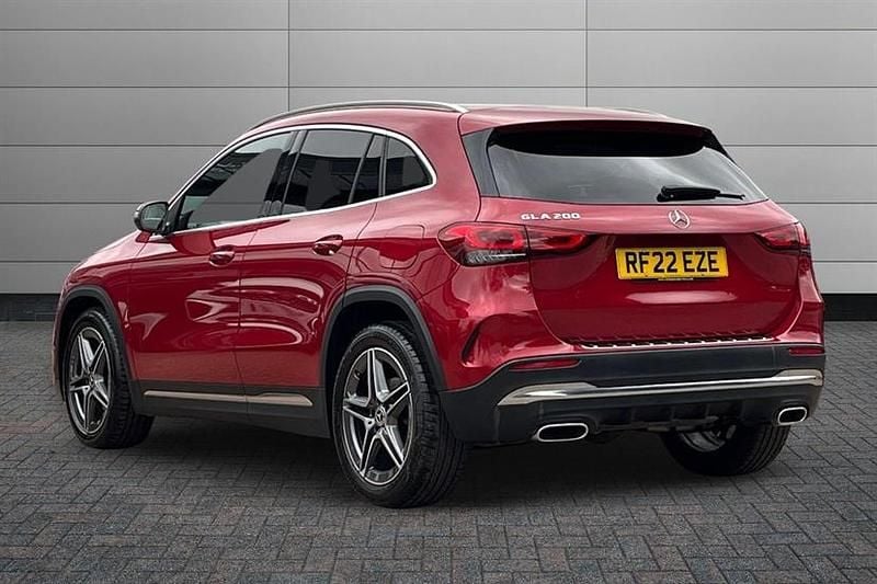 Used Mercedes GLA200 AMG line 163 HP (119 kW) 2022 Red SUV