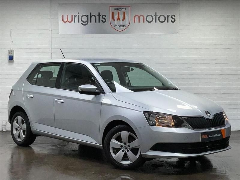 Used Skoda Fabia SE 2015 Silver Hatchback