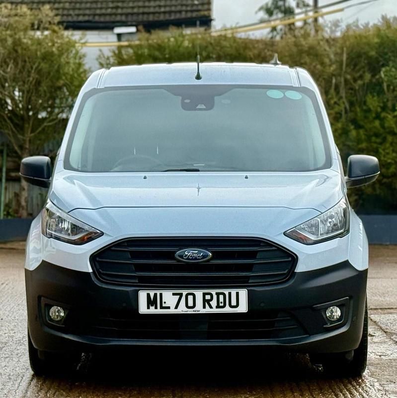 Used Ford Transit Connect 75 HP (55 kW) 2020 White MPV