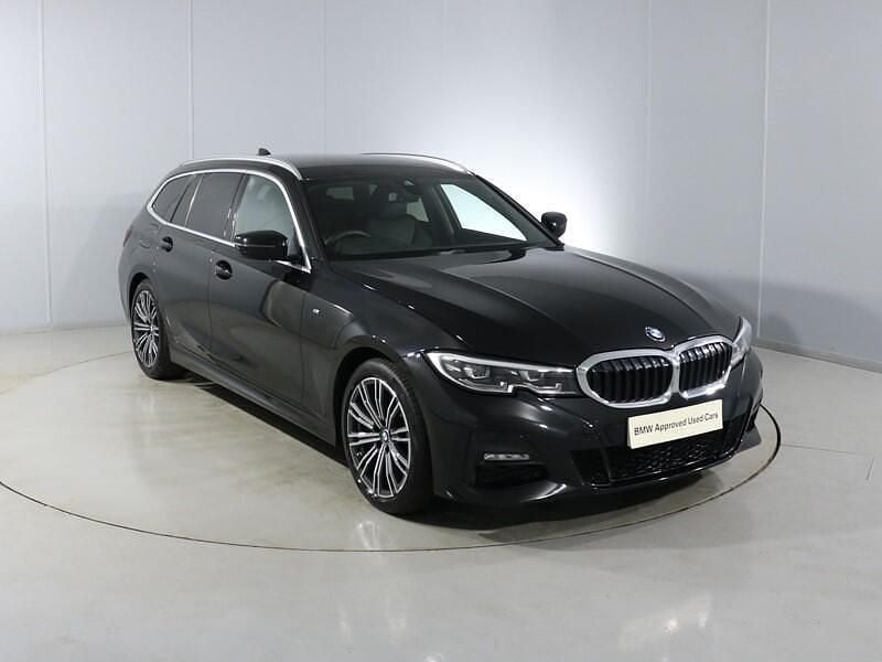 Black Used 2021 BMW 318 M Sport Estate | £24,950 (Expensive) - Image 1/4