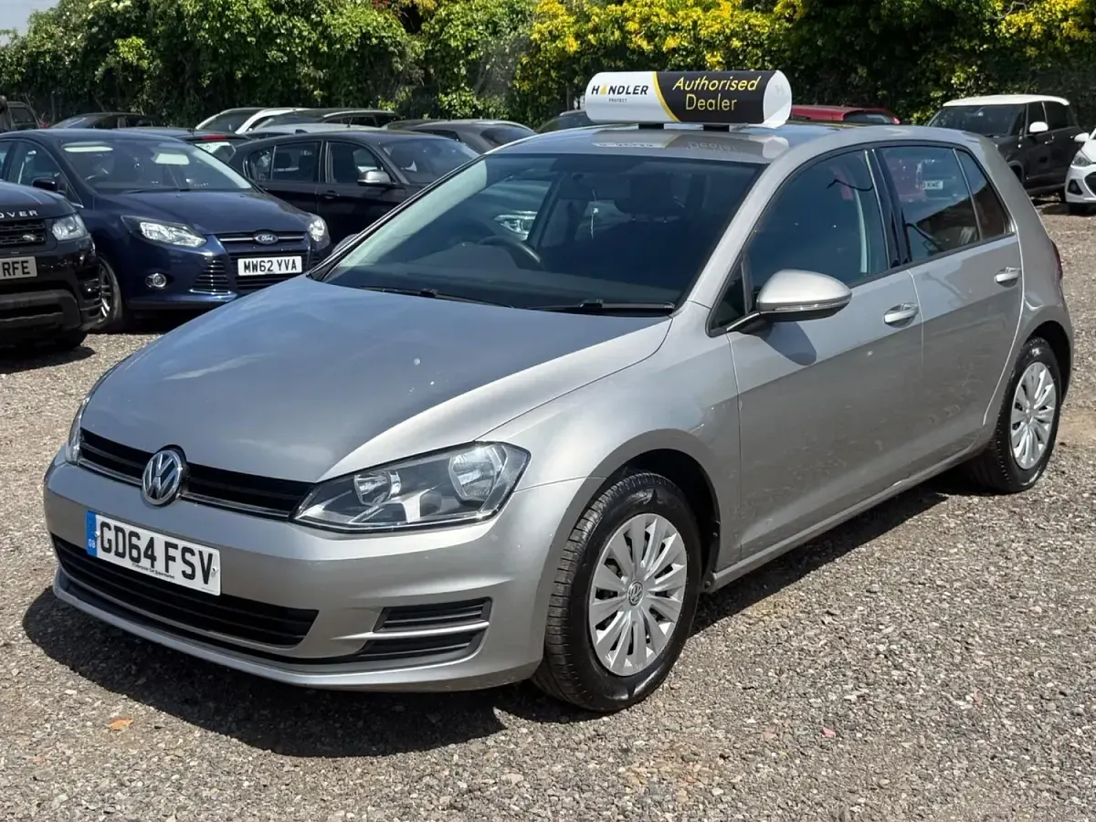 Begagnad VW Golf VII S 2015 Silver Halvkombi