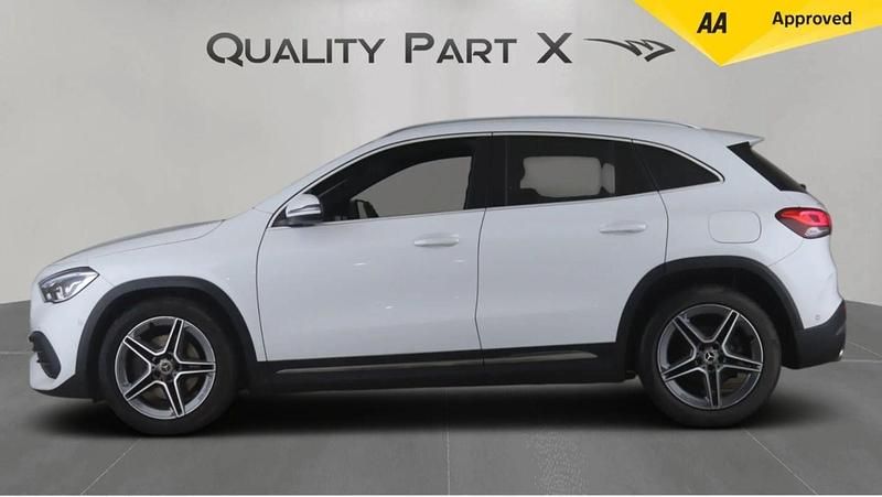 Used Mercedes GLA200 Executive 2021 White SUV