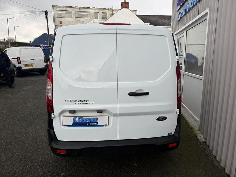 Used Ford Transit Connect 100 HP (73 kW) 2021 White MPV