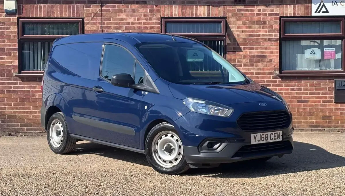 Used Ford Transit Courier 2019 Blue Van