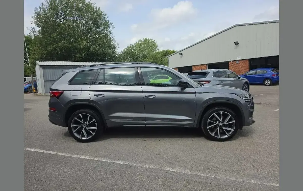 Used Skoda Kodiaq SportLine 196 HP (144 kW) 2023 Graphite grey metallic SUV