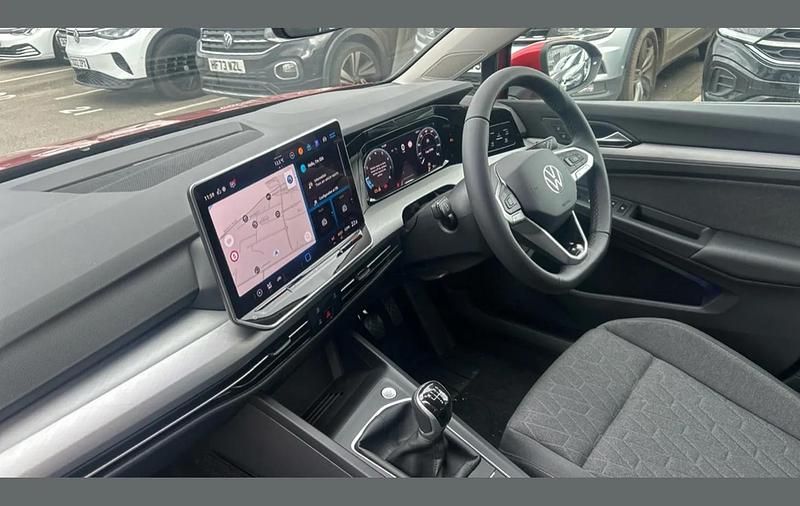 New VW Golf VIII Match 113 HP (83 kW) 2025 Red Hatchback