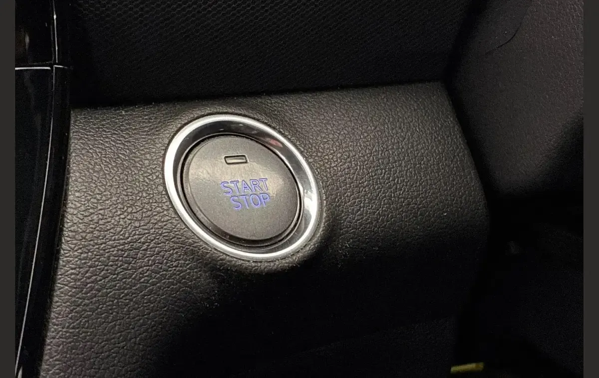 Used Hyundai Ioniq Premium 100 kW (136 HP) 2021 Blue Hatchback