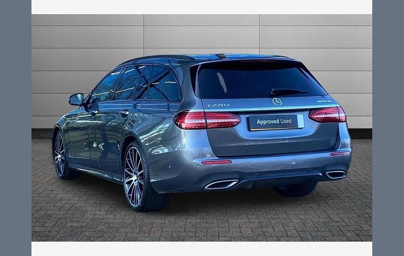 Used Mercedes E200 AMG line 196 HP (144 kW) 2023 Grey Estate
