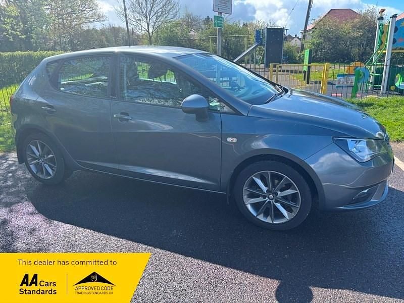Usado Seat Ibiza I-Tech 2015 Cinzento Citadino