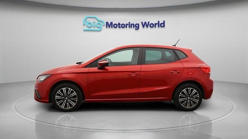 Used Seat Ibiza SE 95 HP (69 kW) 2023 Red Hatchback