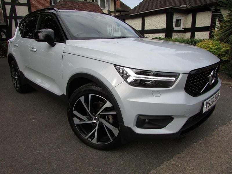 Silver Used 2020 Volvo XC40 R-Design Pro SUV | £15,999 (Super price) - Image 1/4